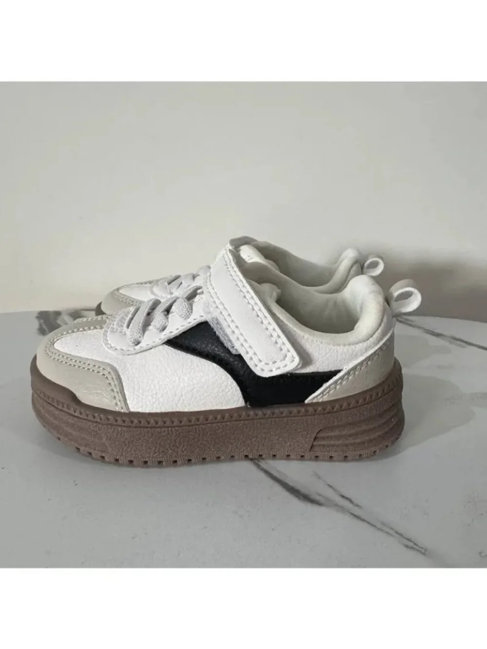 Carters White & Black Platform Dress Shoes 6